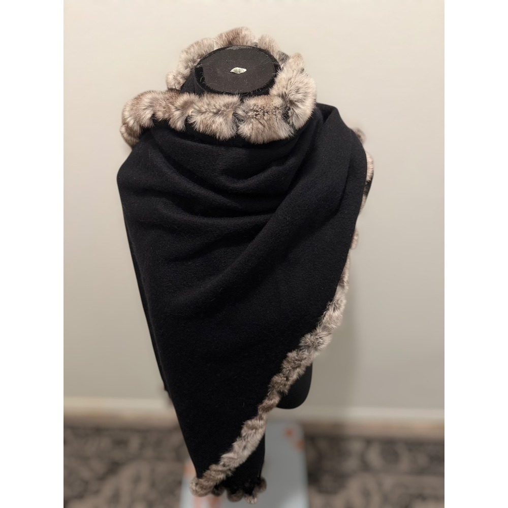Dino‎ Gaspari Black Cashmere Blend Fur Trim Scarf Shawl Wrap Pom Pom Fringe Wrap